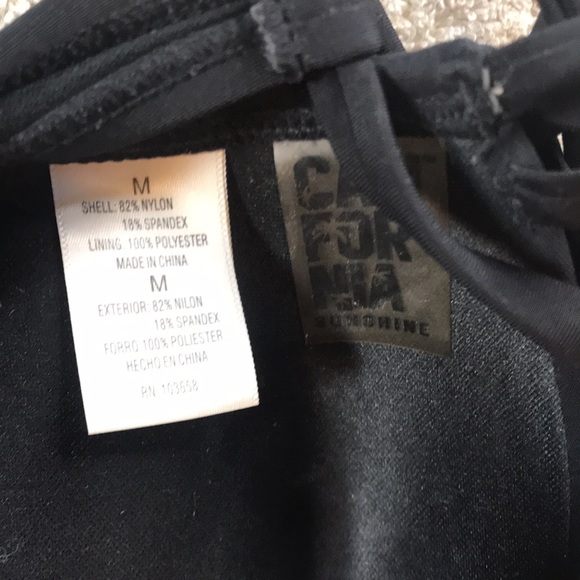 Beach 🏝 Bundle Abercrombie, American Eagle, Suede Top, Woden Handle Clutch… - Picture 6 of 13